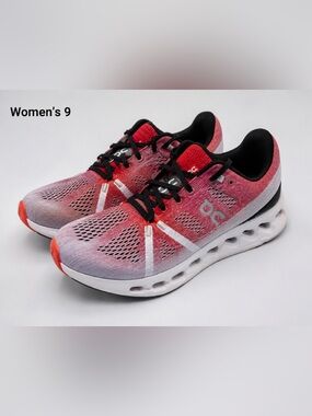 On Running Women's 9 shoes
